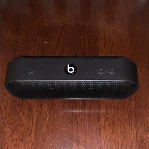 Beats pill